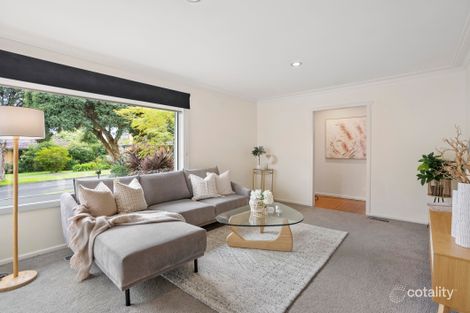 Property photo of 8 Rickards Avenue Knoxfield VIC 3180