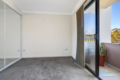Property photo of 1 Redbank Road Northmead NSW 2152