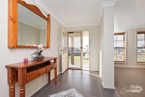 Property photo of 8 Fullford Cove Rutherford NSW 2320