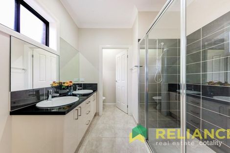Property photo of 188 Botanica Springs Boulevard Brookfield VIC 3338