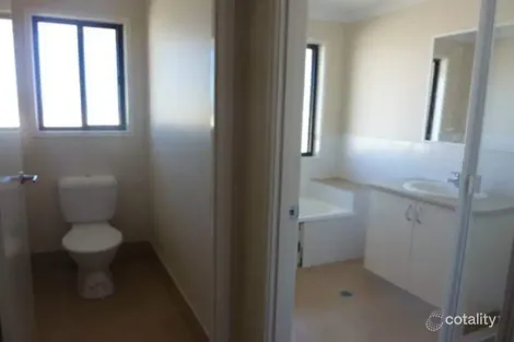 Property photo of 7 Dingle Close Kingaroy QLD 4610