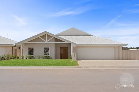 3 Tooleybuc St, Gobbagombalin, NSW 2650