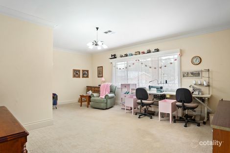 Property photo of 48 The Outlook Kirkham NSW 2570