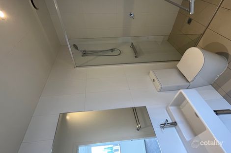 Property photo of 3205/250 City Road Southbank VIC 3006