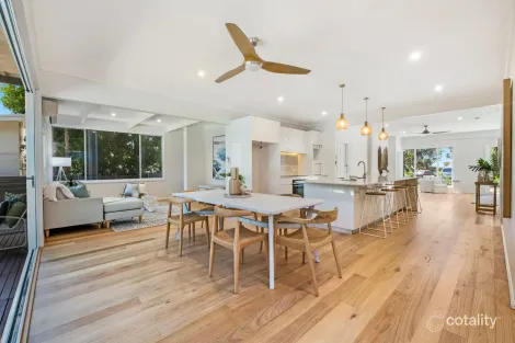 Property photo of 22 Reserve Drive Bateau Bay NSW 2261