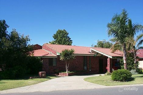 Property photo of 2 Janthina Crescent Heathridge WA 6027