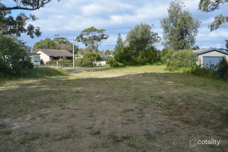 2 Clarke St, Broulee, NSW 2537