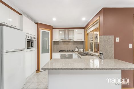 Property photo of 3 Gibson Court Altona Meadows VIC 3028