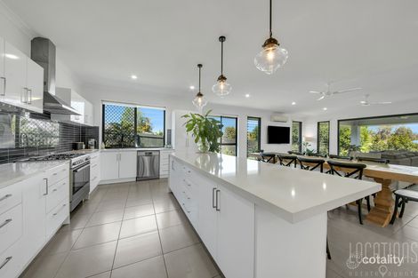 Property photo of 22 Grasstree Crescent Kirkwood QLD 4680