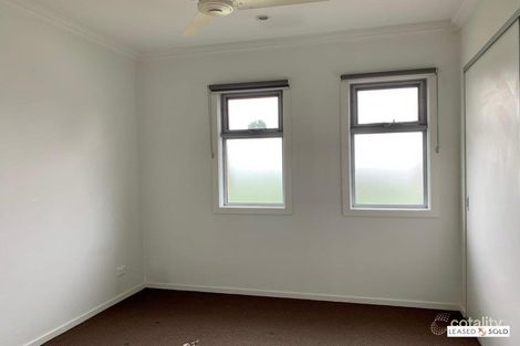 Property photo of 2/27 McMahon Road Reservoir VIC 3073