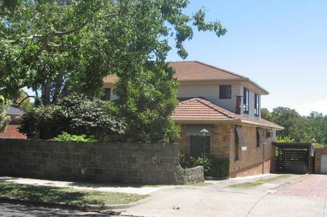 1 Phyllis Ct, Vermont, VIC 3133