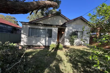 6 Sylvester Ave, Roselands, NSW 2196