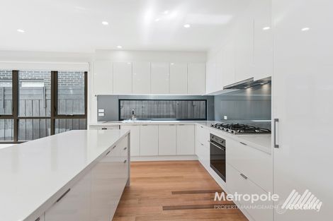 Property photo of 17B Clements Street Bentleigh East VIC 3165