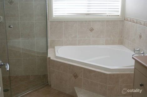 Property photo of 6 Bert Whiteley Place Orange NSW 2800