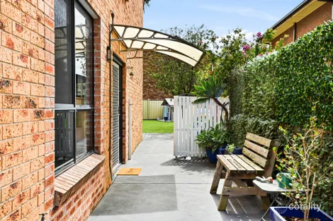 2/24 Books Cres, Mcgraths Hill, NSW 2756