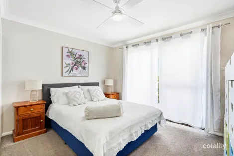 Property photo of 2/24 Books Crescent McGraths Hill NSW 2756