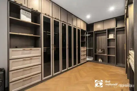 Property photo of 14 Marriott Parade Glen Waverley VIC 3150