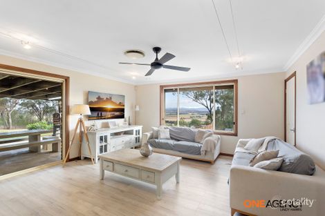 Property photo of 13 Llanrian Drive Gowrie NSW 2330
