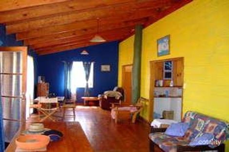 Property photo of 16 Mitchell Street Elliott Heads QLD 4670