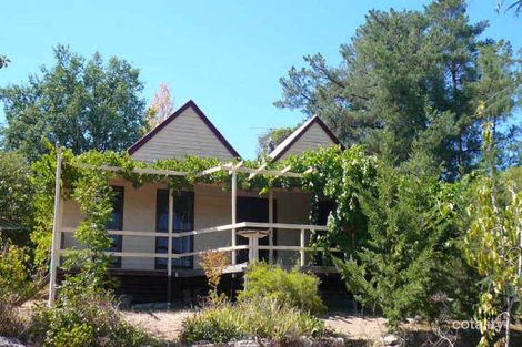 7 Wood St, Beechworth, VIC 3747