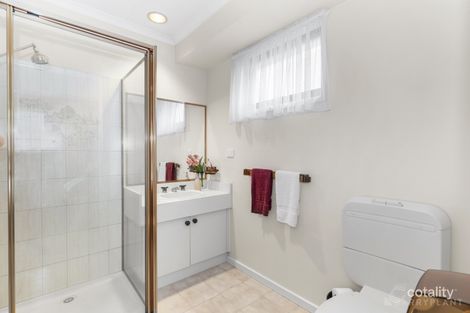 Property photo of 82 McKeon Circuit Dandenong North VIC 3175