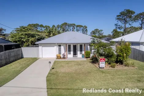 10 Grevillea St, Russell Island, QLD 4184