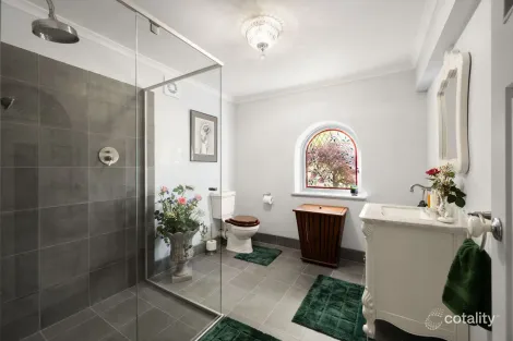 Property photo of 1B Barberry Court Bright VIC 3741
