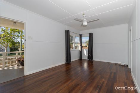 Property photo of 19 Beach Road Pialba QLD 4655