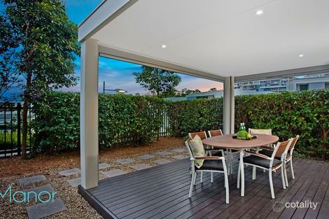 Property photo of 23 Central Park Avenue Norwest NSW 2153
