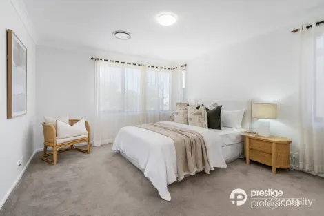 Property photo of 29 Greenview Drive Moorebank NSW 2170