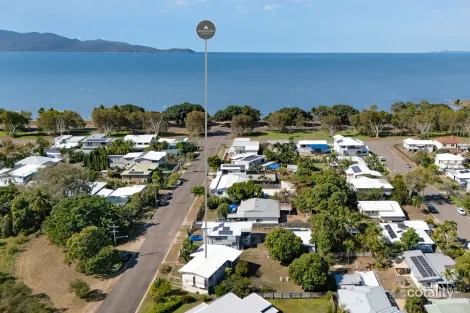 Property photo of 12 Eclipse Street Rowes Bay QLD 4810