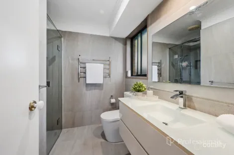 Property photo of 118 Kurrajong Road Narre Warren VIC 3805