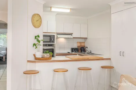 Property photo of 43/11 Breaker Street Main Beach QLD 4217