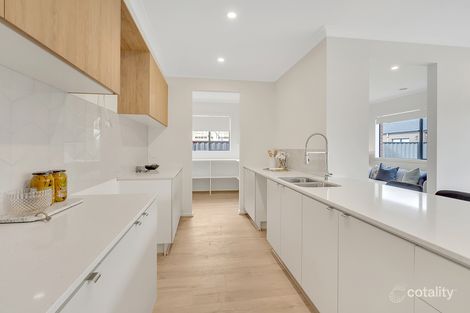 Property photo of 11 Flame Road Kalkallo VIC 3064