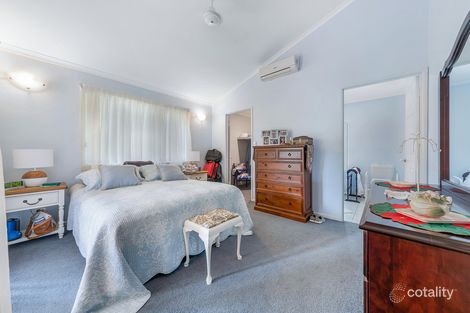 Property photo of 5 Sandpiper Crescent Jubilee Pocket QLD 4802