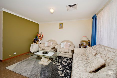 Property photo of 6 Woodroffe Place Alexander Heights WA 6064
