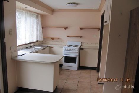 Property photo of 121 Helicia Road Macquarie Fields NSW 2564