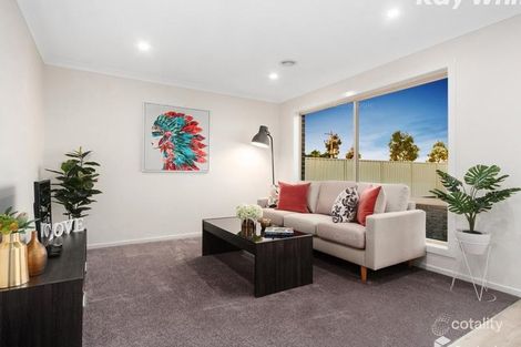 Property photo of 188 Blue Horizons Way Pakenham VIC 3810