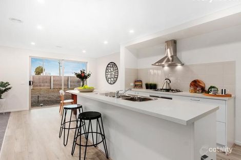 Property photo of 188 Blue Horizons Way Pakenham VIC 3810