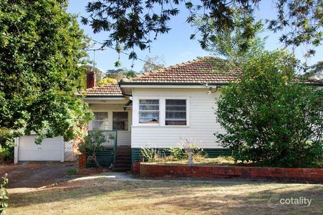 Property photo of 10 Andrew Street Ringwood VIC 3134