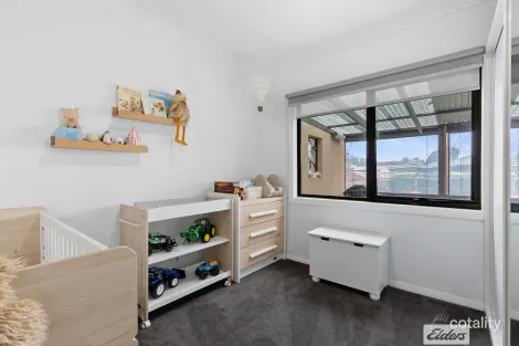 Property photo of 41 George Street Somerset TAS 7322