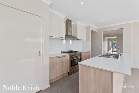 Property photo of 7 Peak Court Mansfield VIC 3722