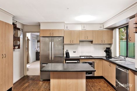 Property photo of 8 Bianca Place Rosemeadow NSW 2560