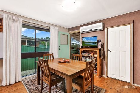 Property photo of 8 Bianca Place Rosemeadow NSW 2560