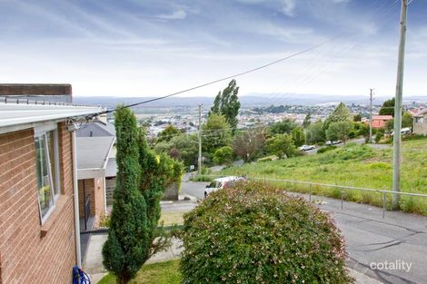 Property photo of 2/2 Wattle Way Trevallyn TAS 7250