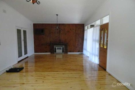 Property photo of 28 Geoffrey Avenue Valley View SA 5093
