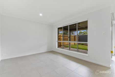 Property photo of 28 Waratah Street Pallara QLD 4110
