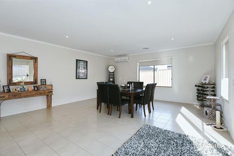 Property photo of 6 Moselle Street Point Cook VIC 3030