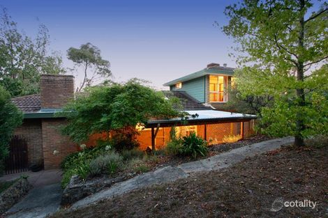 30-32 Omeo Pde, Warranwood, VIC 3134