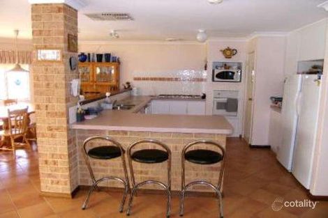 Property photo of 17 Etchell Court Ocean Reef WA 6027